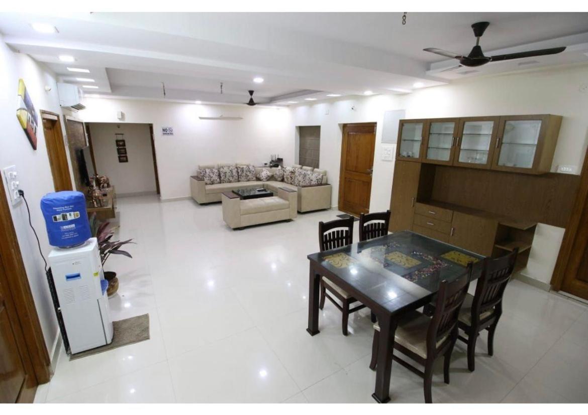 The Butterfly Luxury Serviced Apartments Visakhapatnam Eksteriør bilde