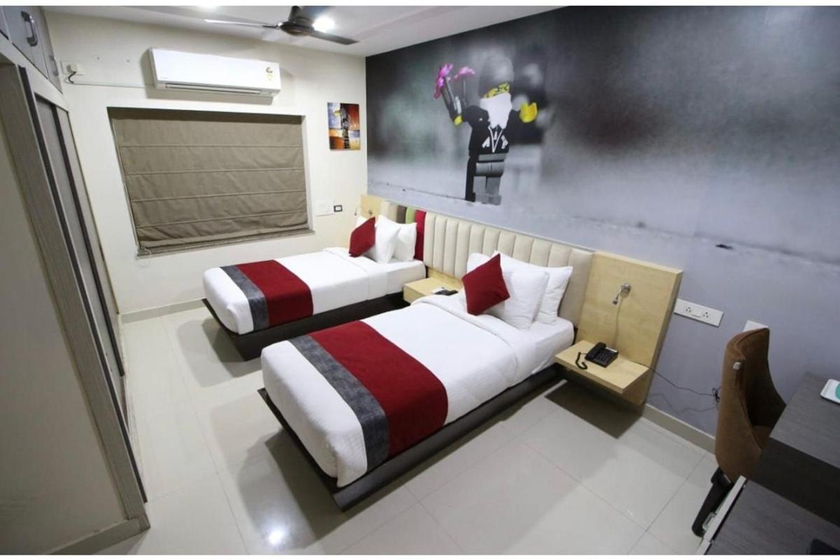 The Butterfly Luxury Serviced Apartments Visakhapatnam Eksteriør bilde